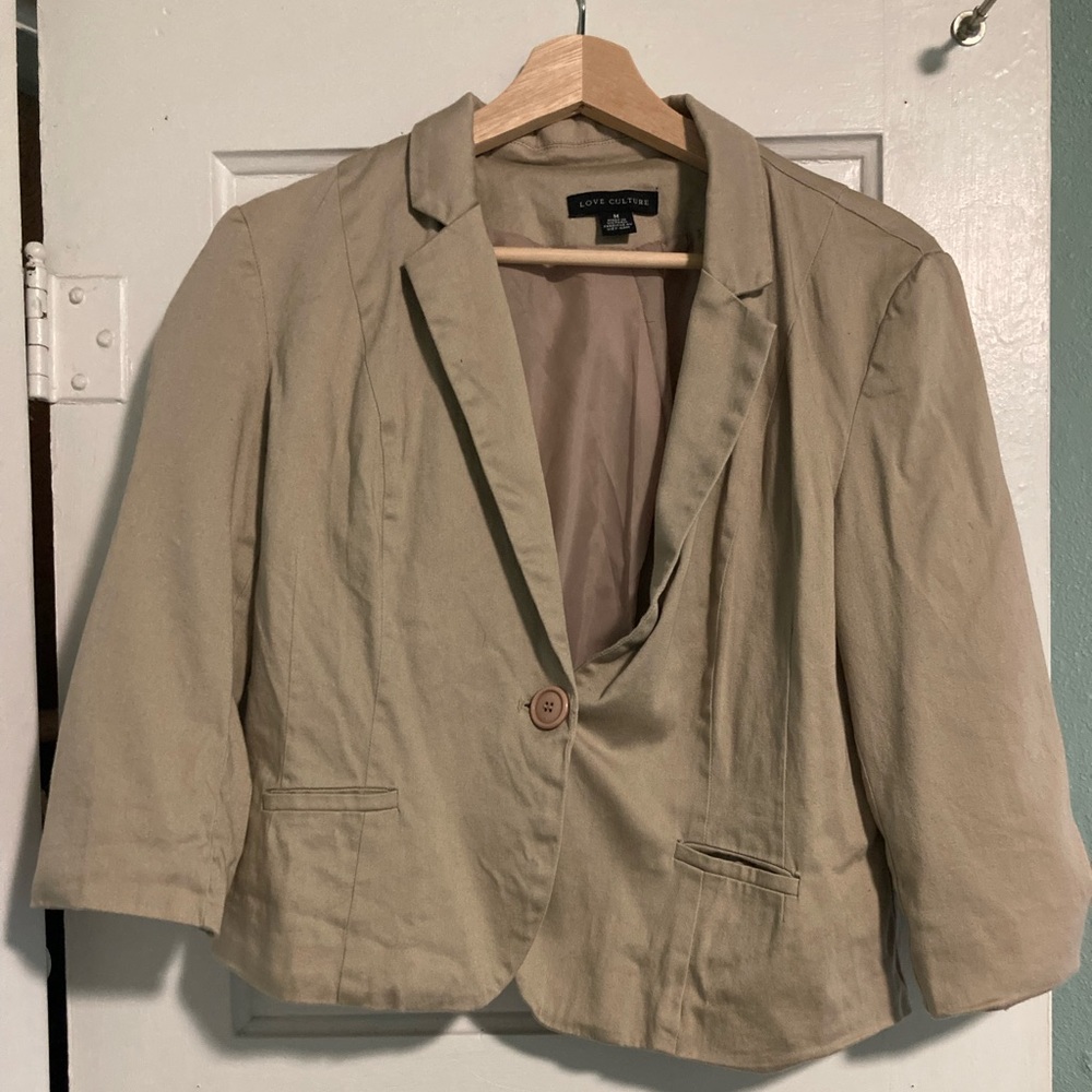 Love Culture Blazer size Medium